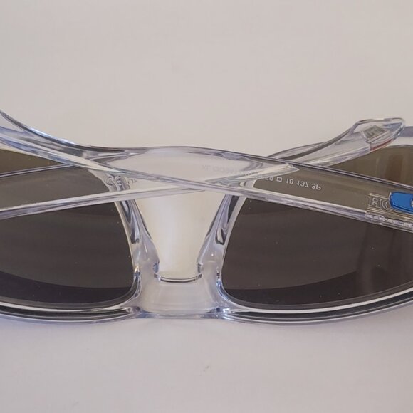 Oakley Holbrook USA Transparent frame, Blue mirror glasses - Picture 8 of 8
